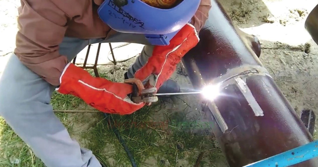 Pengertian Pengelasan FCAW Flux Core Arc Welding Pengertian Pengelasan FCAW Flux Core Arc Welding