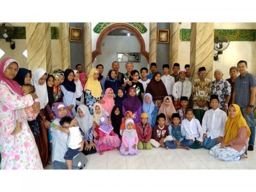 10. Panti Asuhan Anak & Lansia Al - Hikmah