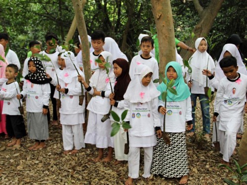 11. CSR - Buka Puasa Bersama Dra. Shinta Nuriyah Abdurrahman Wahid, M. Hum.