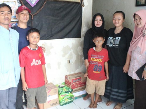 4. Keluarga Ibu Suciah