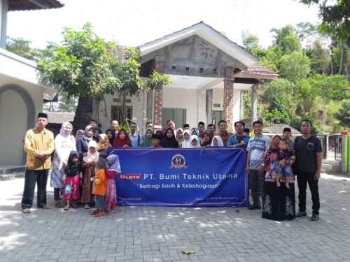 Panti Asuhan Al-Hikmah1